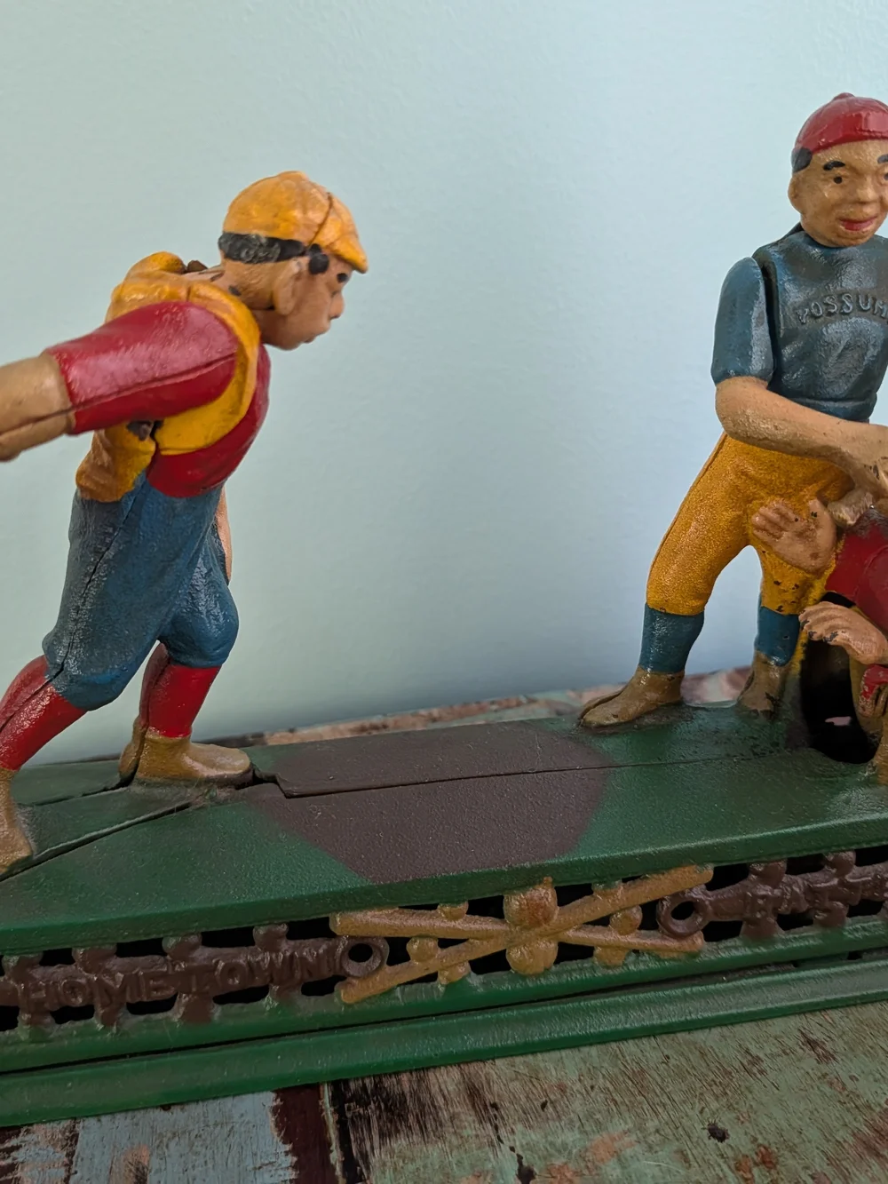 Hometown Battery cast iron Book Of Knowledge mechanical penny bank, Works